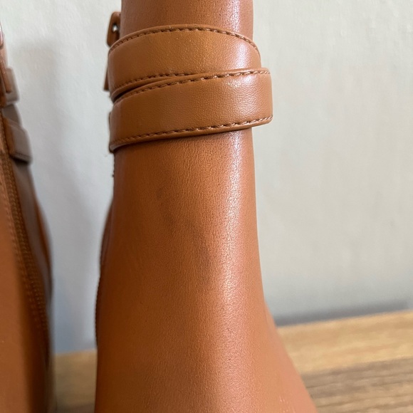 Vionic Nella Ankle Boots - 9 - Picture 9 of 11